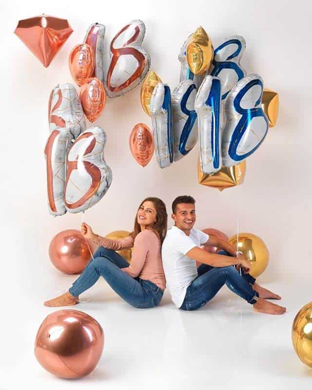 G31001GHB_Шар_(38_97_см)_Цифра_18_Мрамор_Калакатта_Синий_Голография_1_шт_2